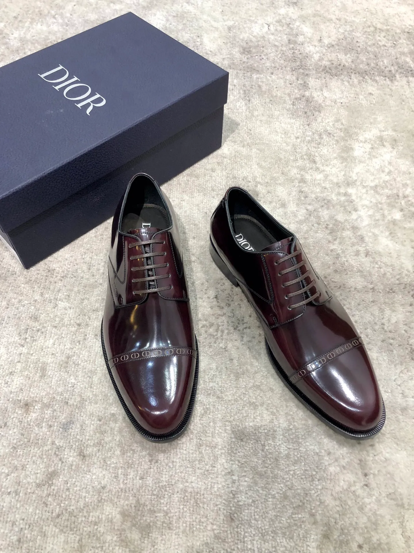 Men's shoes 💰960 Dior's new counters are on sale at the same time. The uppers are imported cowhide, water-dyed cowhide lining, genuine leather outsole, perfect details, standard size 38-44